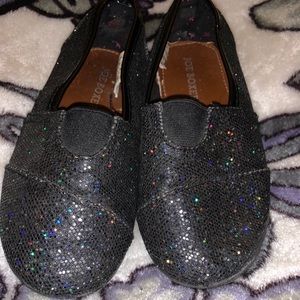 Joe Boxer girls flats